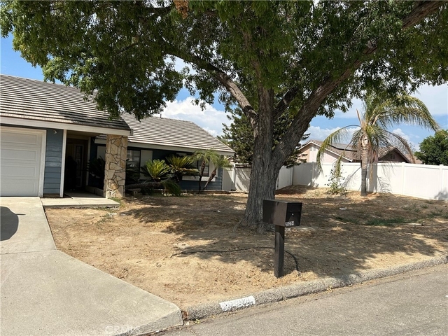 28224 Bay Avenue - Photo 1