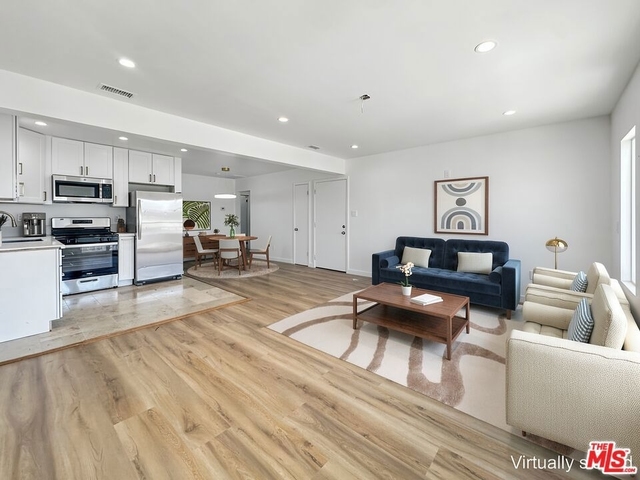 346 W Hardy Street - Photo 1
