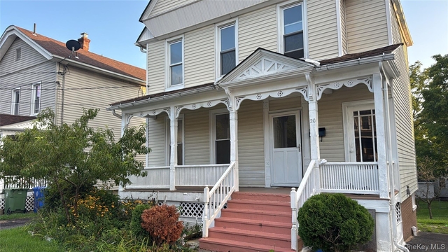 20 Benton Avenue - Photo 1