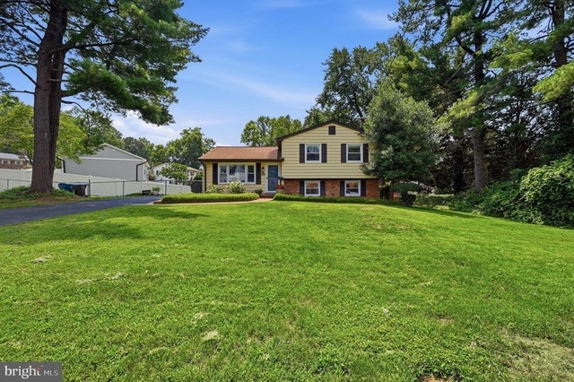 6426 Carriage Drive - Photo 1