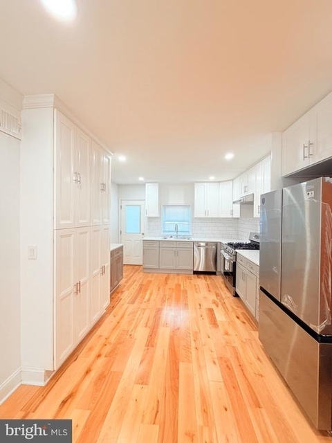 2321 S Front Street - Photo 1