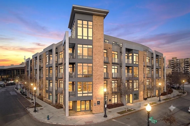 525 Water Street Sw - Photo 1