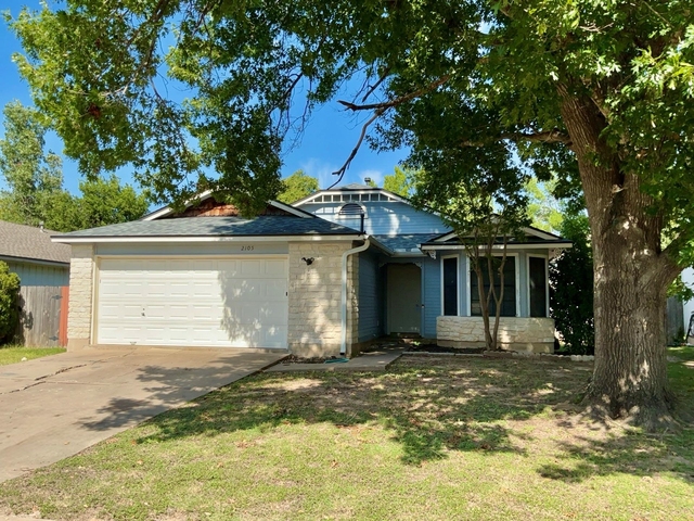 2105 Balsam Way - Photo 1