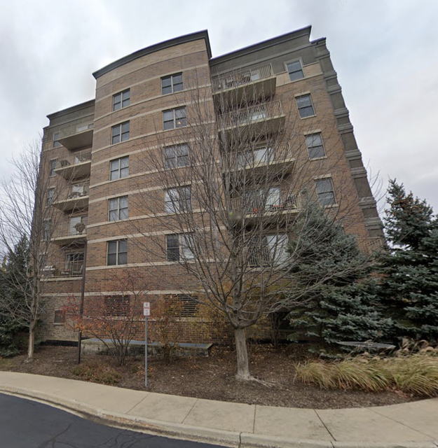 125 Lakeview Drive - Photo 1
