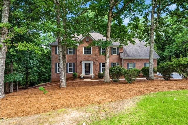 5525 Hampstead Way - Photo 1