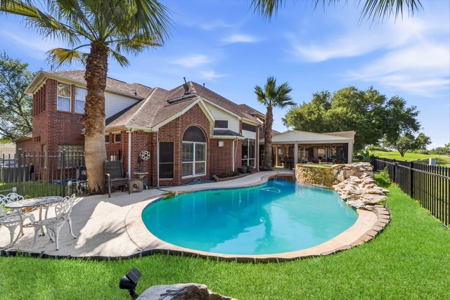 11823 Canyon Mills Drive - Photo 1