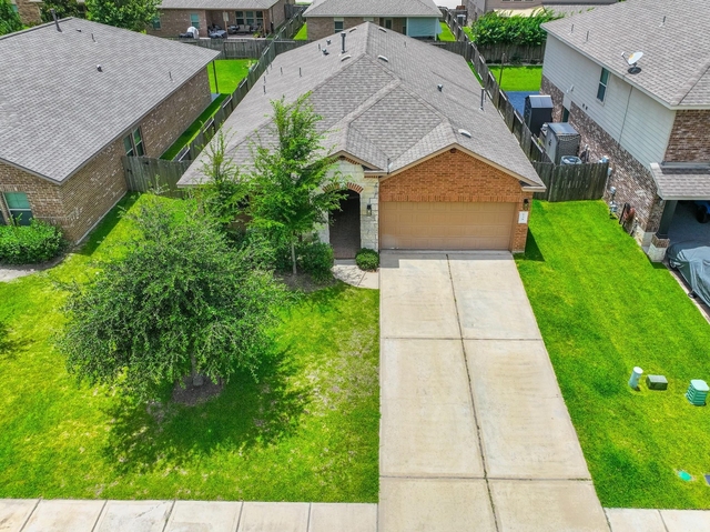 138 Meadow Grove Drive - Photo 1