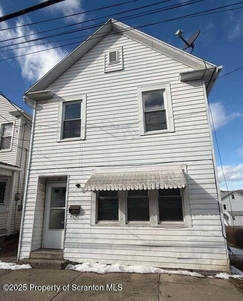 86 Lee Park Avenue - Photo 1