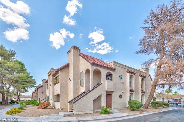 1751 E Reno Avenue - Photo 1