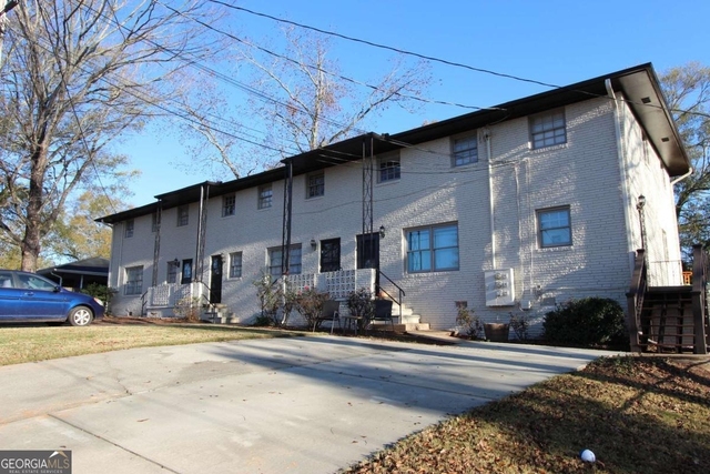 514 Clover Drive - Photo 1
