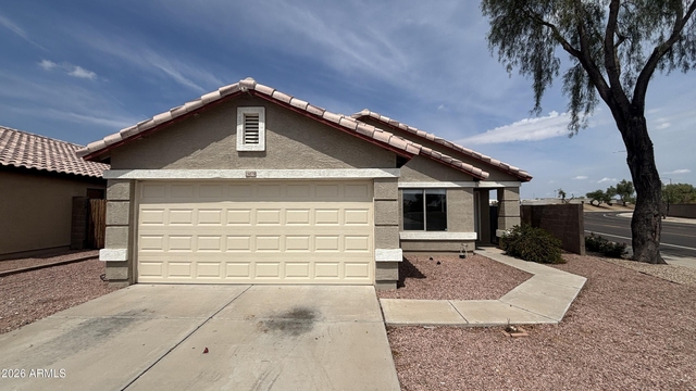 15070 N 150th Lane - Photo 1