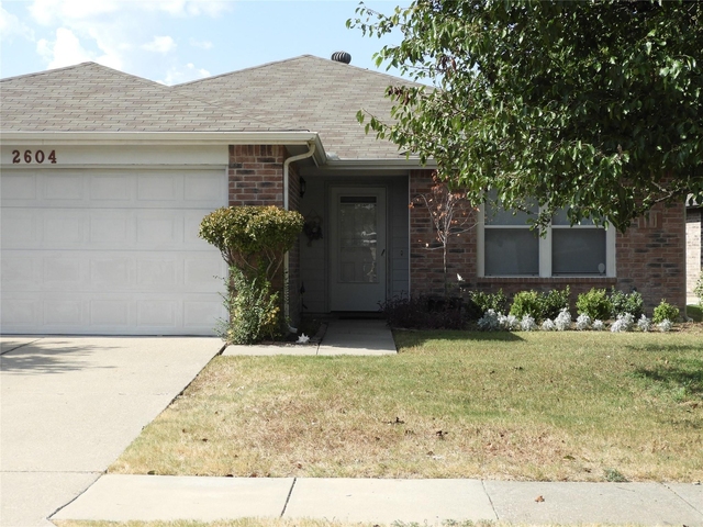 2604 Lookout Drive - Photo 1