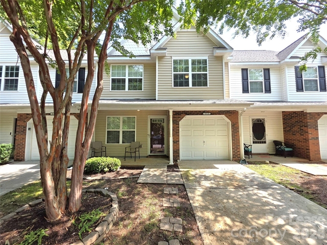 360 Tidmarsh Court Nw - Photo 1