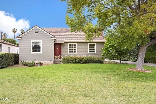 2963 Sheffield - Photo 1