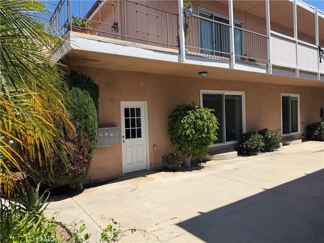 224 Lomita - Photo 1