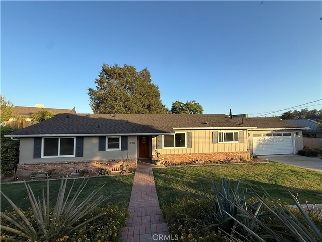 720 Circle Drive - Photo 1