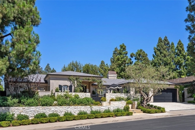 4 Winged Foot Lane - Photo 1