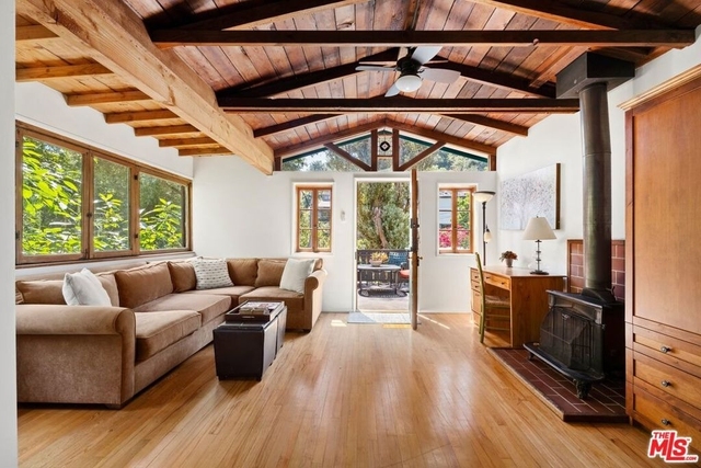 10423 Scenario Lane - Photo 1
