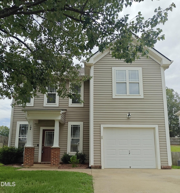 104 Hutson Lane - Photo 1