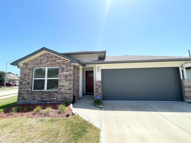 1830 Plantation Place - Photo 1