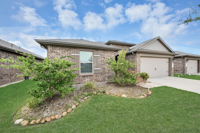 3314 Zephyr Park Ln - Photo 1