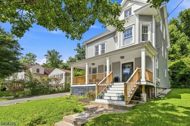 39 Budd St - Photo 1