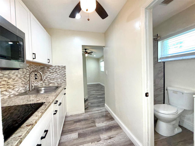 3548 Nw 39th Avenue - Photo 1