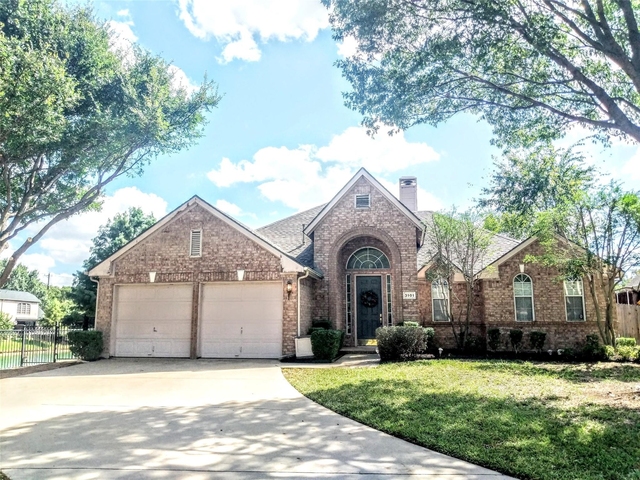 3101 Wareham Lane - Photo 1