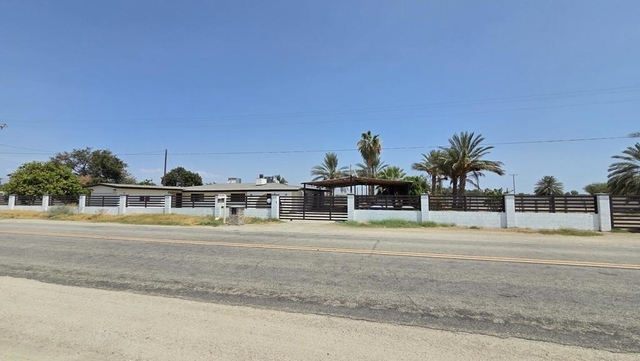 62101 Tyler Street - Photo 1
