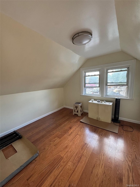 171-30 111th Avenue - Photo 1
