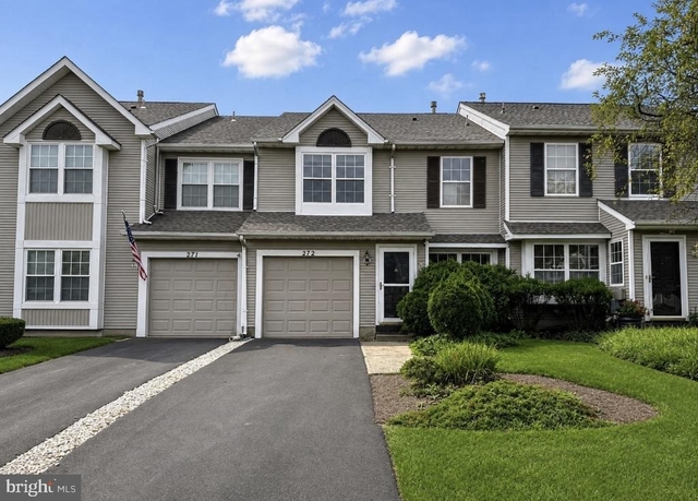 272 Sequoia Drive - Photo 1