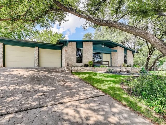 2500 Candlewood Ct - Photo 1