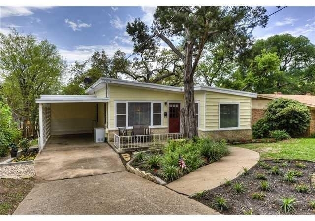 2111 W 10th St - Photo 1