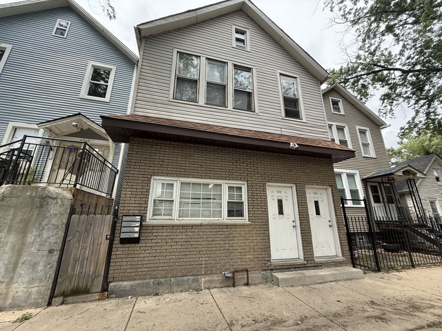 4812 S Elizabeth Street - Photo 1