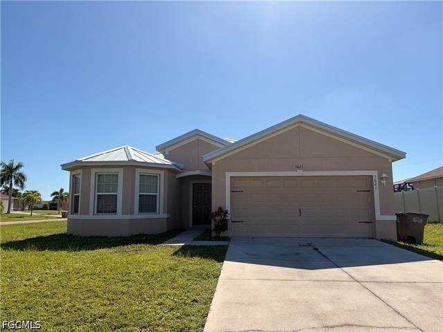1621 Sw 10th Avenue - Photo 1