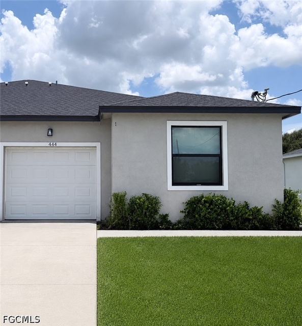 444 Grant Boulevard - Photo 1