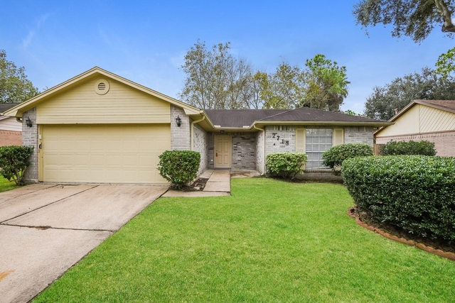 2718 N Brompton Drive - Photo 1