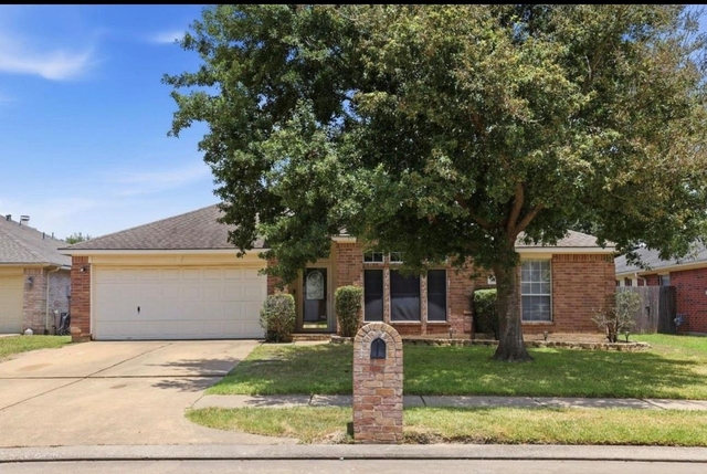 20030 Mason Creek Drive - Photo 1