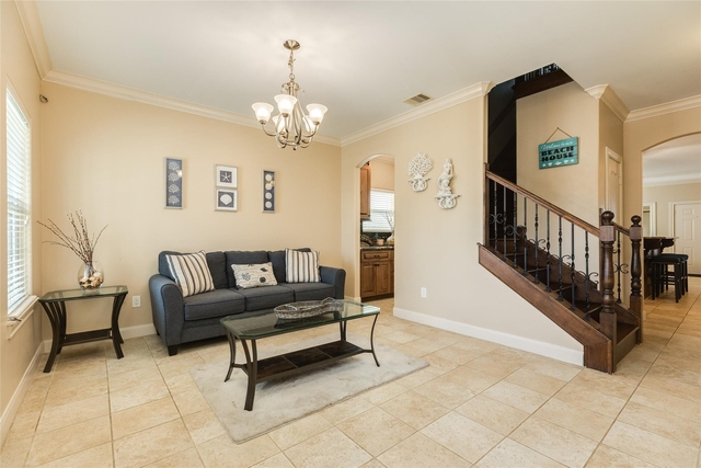 1418 Avenue M 1/2 - Photo 1
