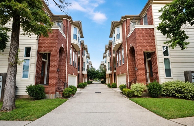 5324 Nett Street - Photo 1