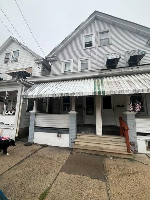 124 E Fell Street - Photo 1