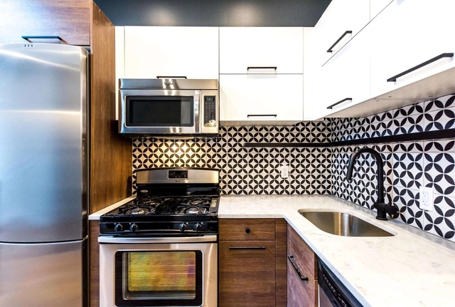 2 Stanwix Street - Photo 1