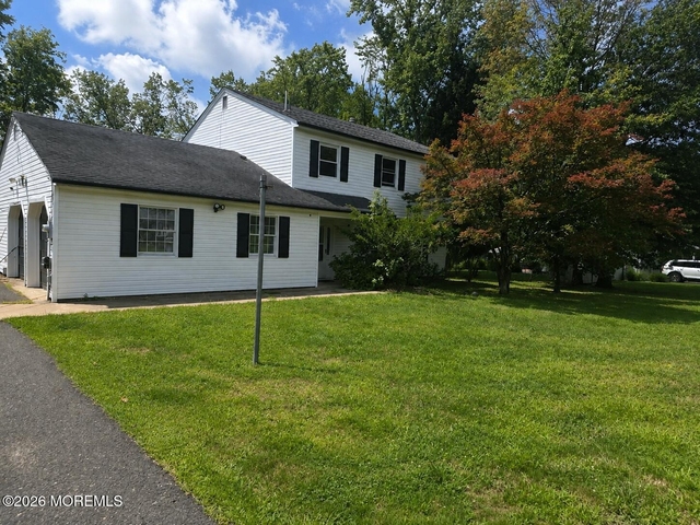 5 Sandburg Drive - Photo 1