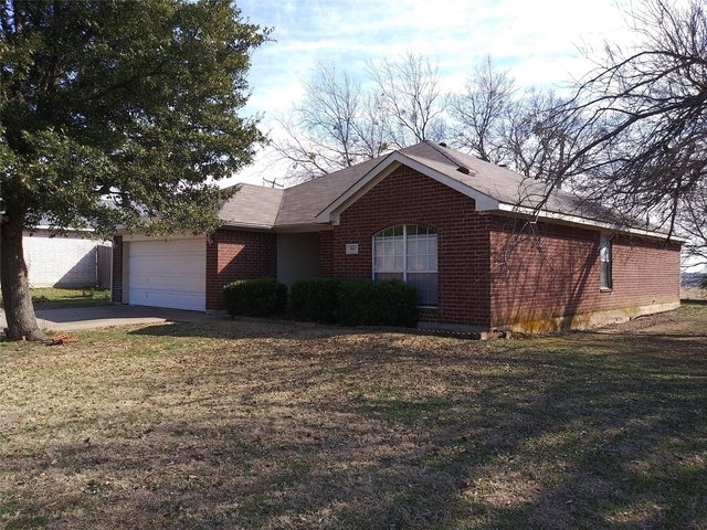 500 Fort Worth Street - Photo 1