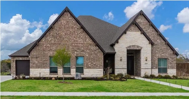 612 Ambergate Drive - Photo 1