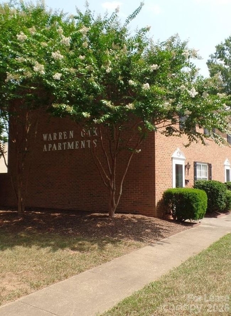 505 Warren Street W - Photo 1