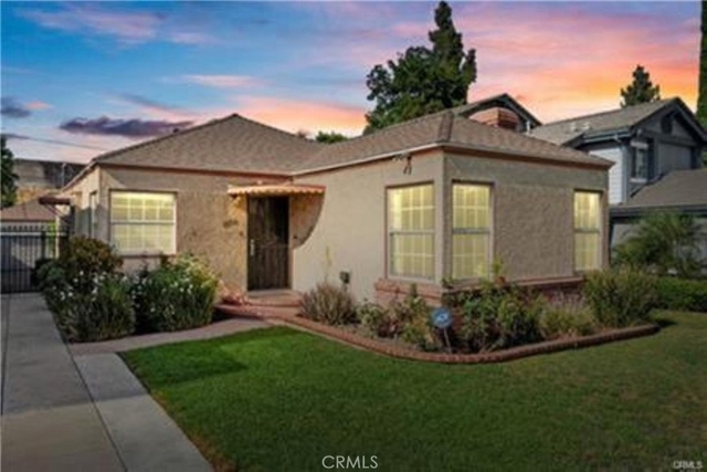 15235 La Maida - Photo 1