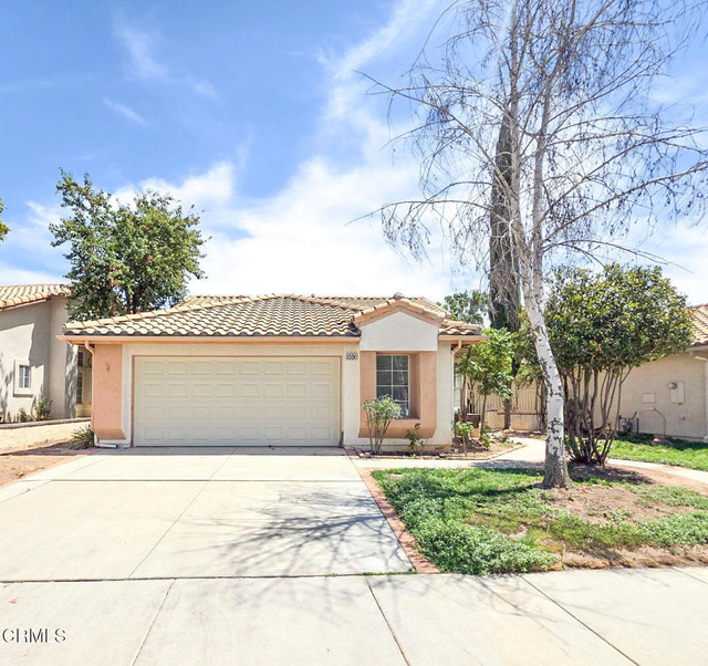 980 Oakland Hills Drive - Photo 1