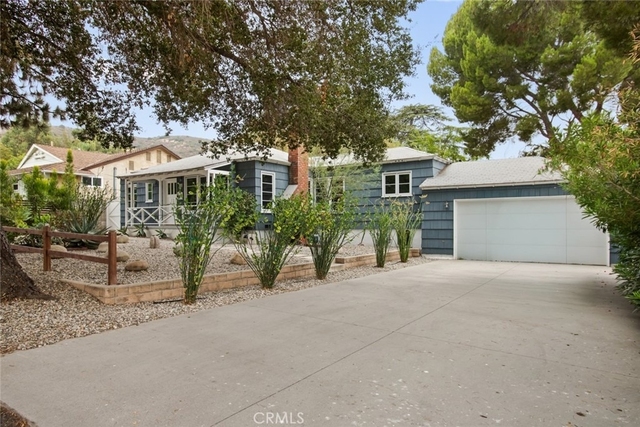 10215 Eldora Avenue - Photo 1