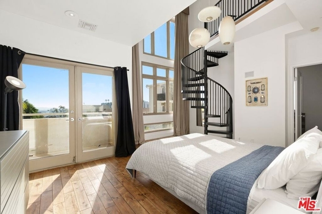 1145 Horn Avenue - Photo 1
